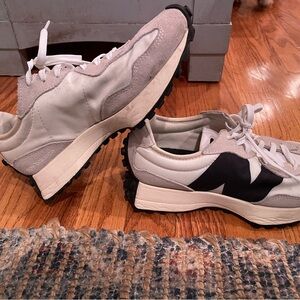 New Balance White and Black Sneakers 327